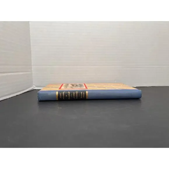 Book, Alice's Adventures in Wonderland, hardcover, Lewis Carroll, set of two - Picture 14 of 16